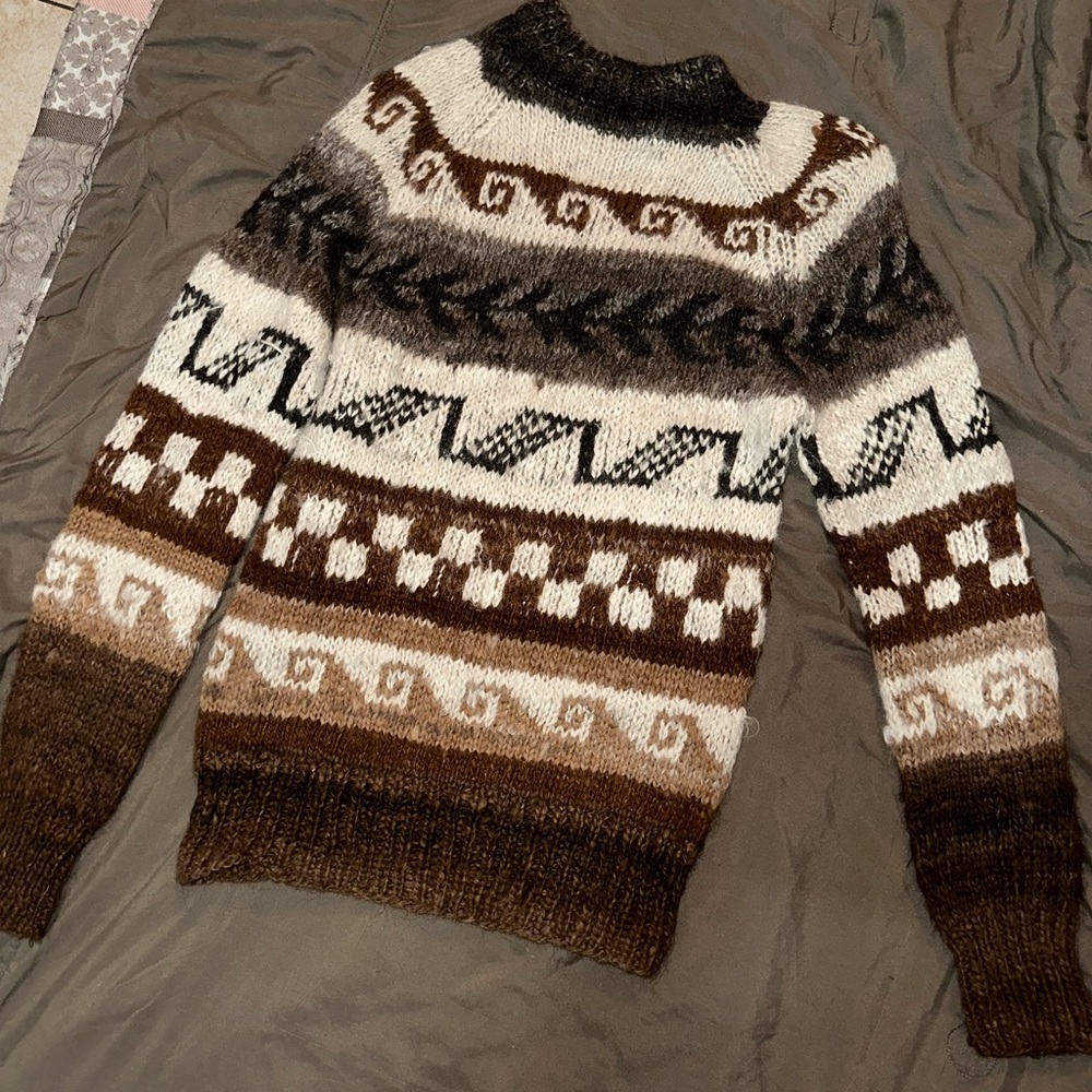Small vintage sweater brown and cream